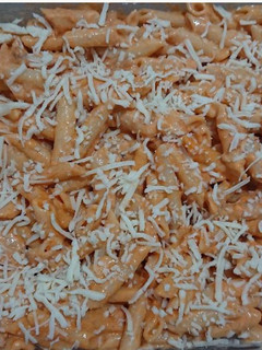 Una foto de Macarrones con atún