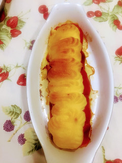 Una foto de Canelón de pimiento relleno de merluza (ligero)