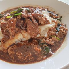 A picture of Beef Kwee Tiaw.