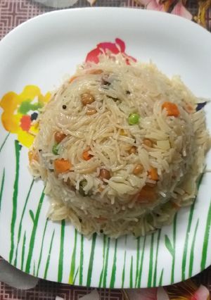 A picture of Veg Vermicelli Upma.