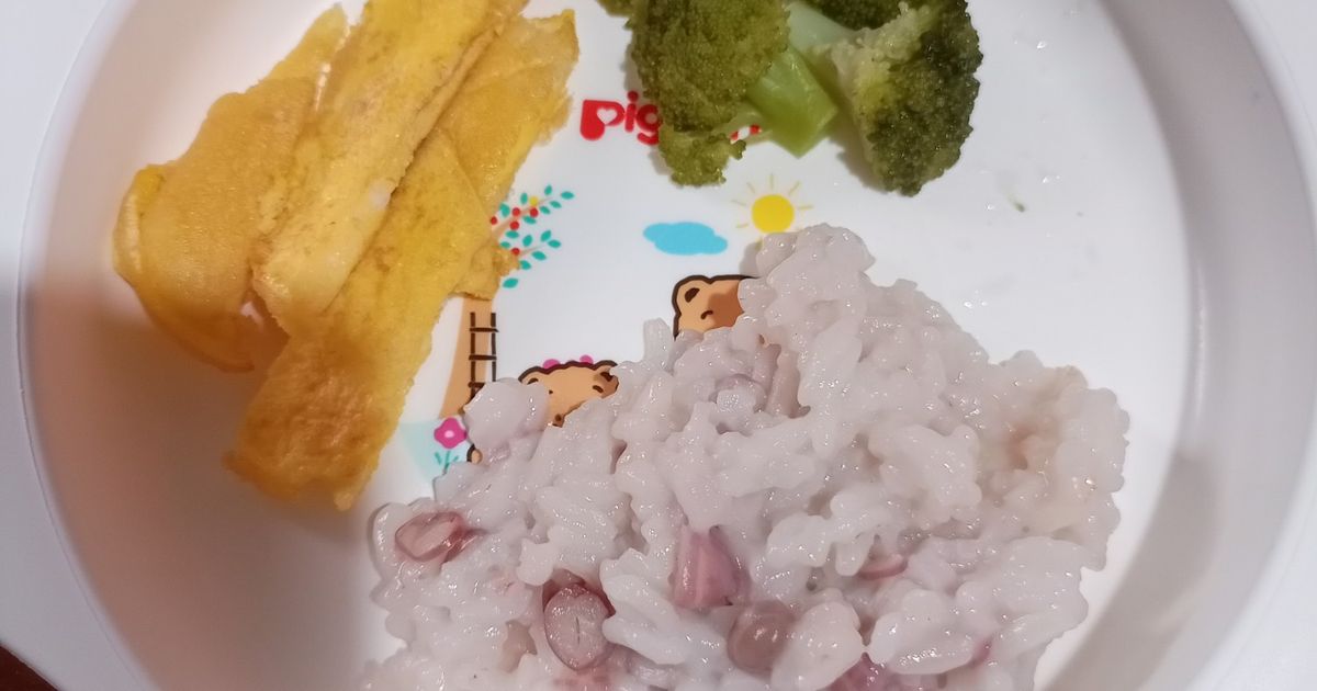 H84. Nasi Uduk Lembek Khas Jakarta, Telur Dadar, dan Brokoli Kukus (8 month+)