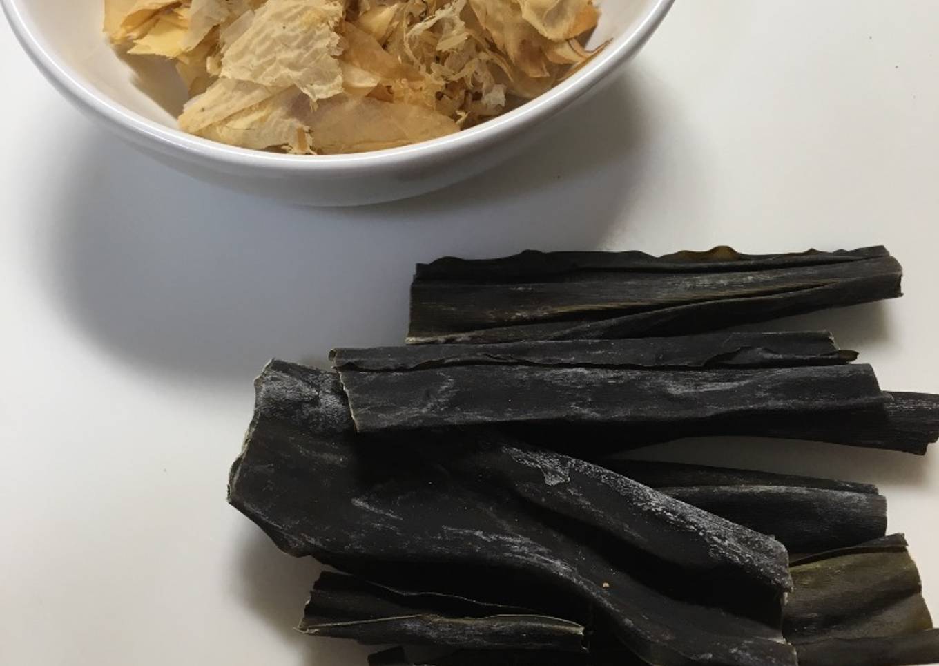 Simple Japanese Dashi Stock: