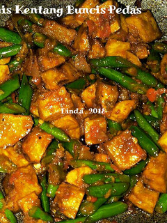 Foto resep Tumis Kentang Buncis Pedas #BikinRamadanBerkesan