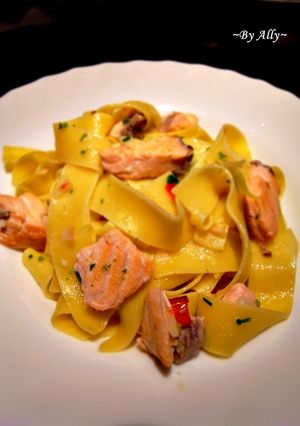 萊姆鮭魚寬麵(Pappardelle al salmone fresco e lime) 的食譜成品照片