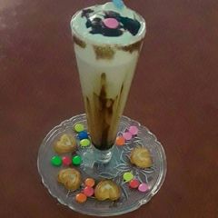 A picture of Chocolate shake.