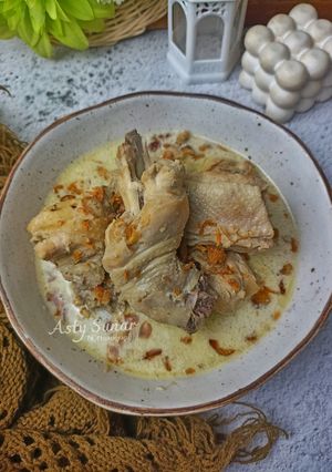 Foto resep Opor Ayam Putih
