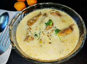 A picture of Thai Chicken  soup.