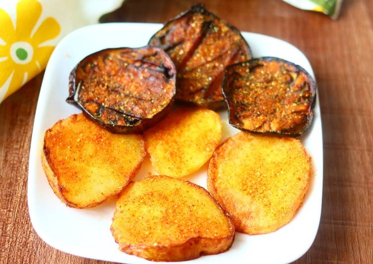 Fried brinjals and potatoes