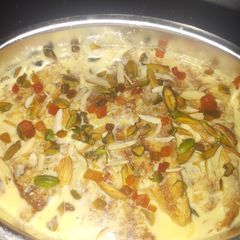 A picture of Mango flavoured shahi tukda.