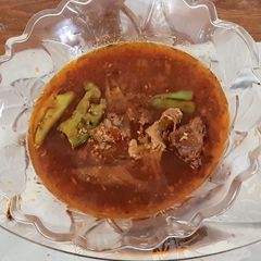A picture of Achar gosht.