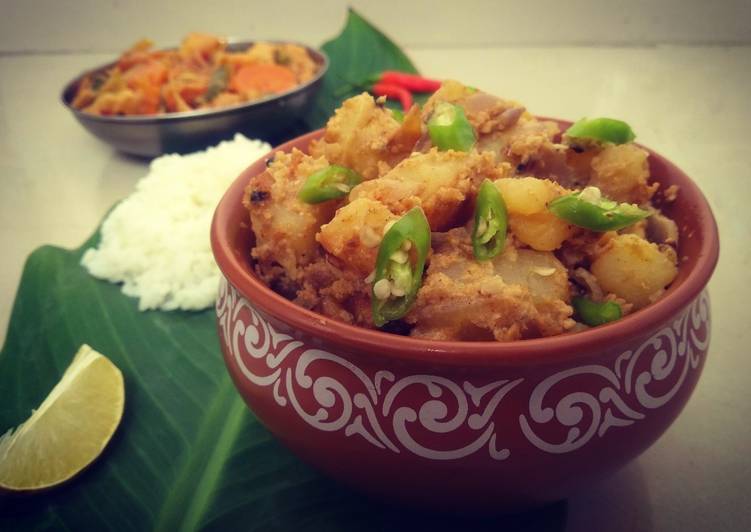 Simple Way to Make Favorite Bengali Aloo Posto