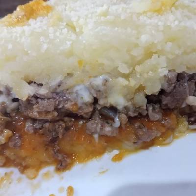 Pastel de carne, papas y  Receta de Lucía Rodriguez- Cookpad