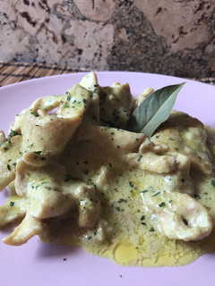 Una foto de Pollo al curry 🍗