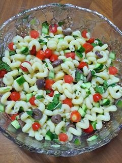 صورة لوصفة سلطة الباستا بصوص الفيتا