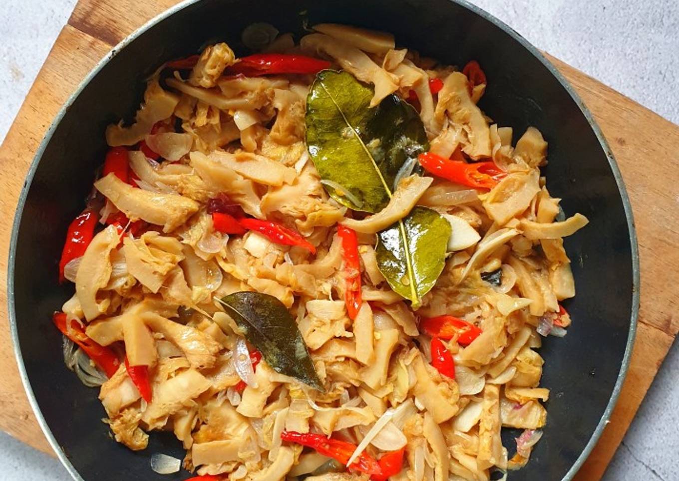 Sambel Goreng Mandai (Kulit Campedak)