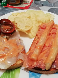 Una foto de Tostas de salmón para cenar