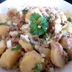 Sig's Potato and Tuna Salad A picture of Sig's Potato and Tuna Salad.