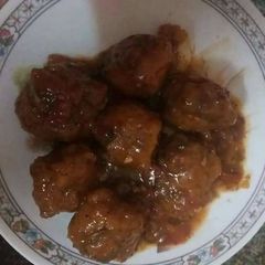 A picture of Vegetables Manchurian.
