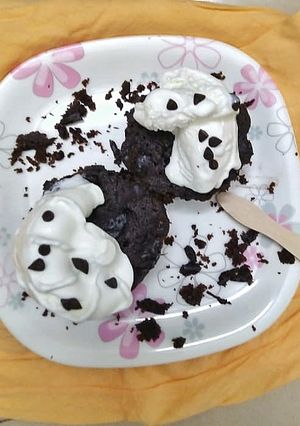 A picture of Quick Microwave Brownie.