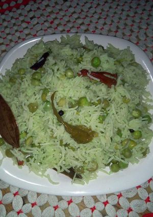 A picture of Matar Pulao.