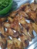 Patitas de pollo para comer con la mano mientras armamos el arbolito