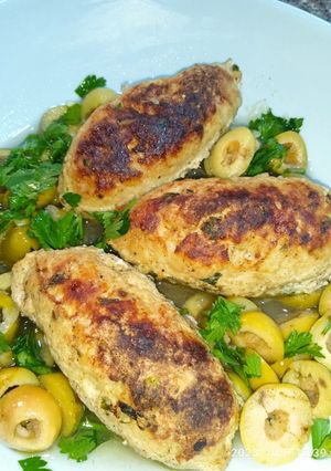 Une photo de Quenelle de dinde aux olives vertes