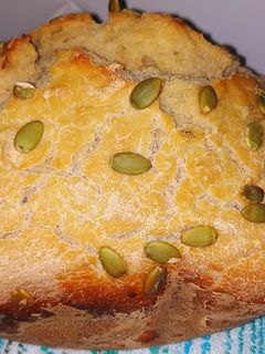 Una foto de Pan con pipas de calabaza (panificadora Moulinex Pain Doré)