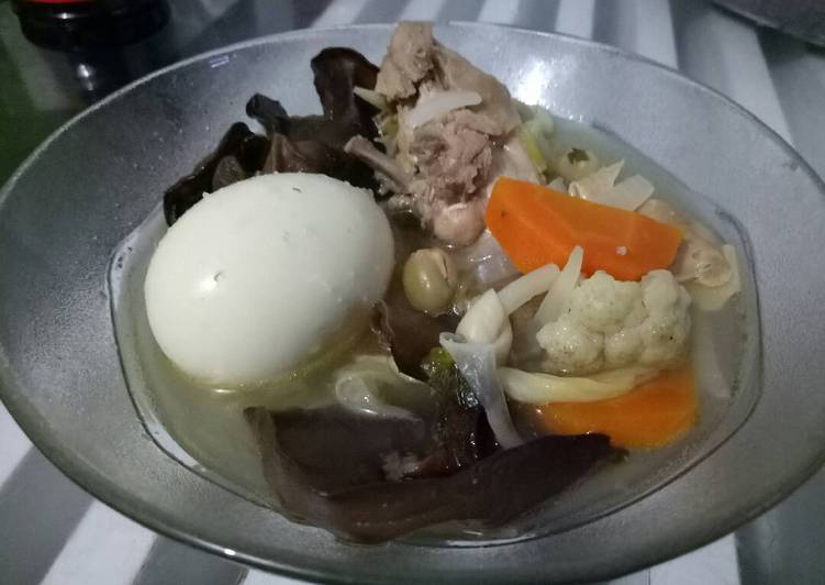 Bagaimana Menyiapkan Sup Kimlo ala Herlin widodo yang Bikin Ngiler