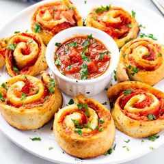 A picture of Pizza rolls.