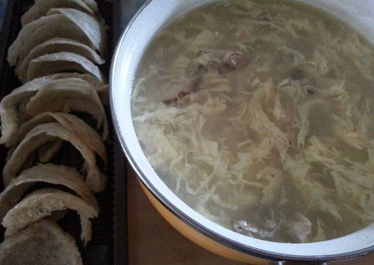Resep Bird's Nest Soup (燕窝汤) yang Bisa Manjain Lidah