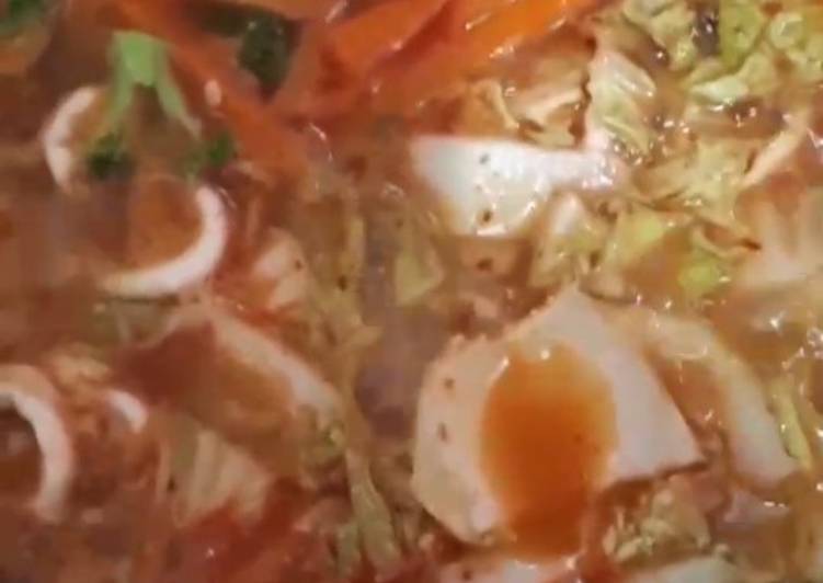 Resep Sup cumi sayur ala korea #antiribet yang Sempurna