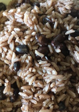 Una foto de Arroz con frijoles 😜