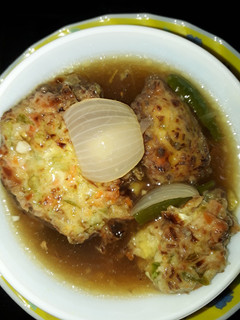 A picture of Manchurian balls with gravy.