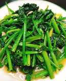 Cải bó xôi xào dầu hào