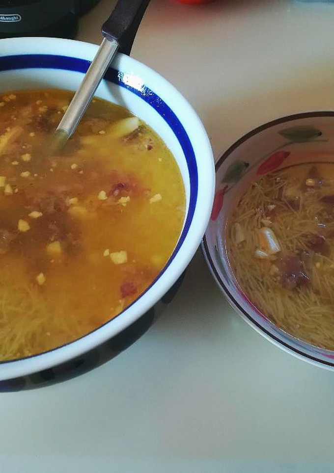Una foto de Sopa cubierta