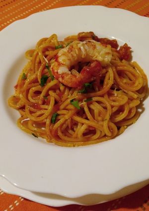 Foto di Spaghetti quadrati con gamberoni rossi al profumo di limone