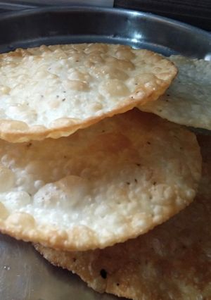 खस्ता (Khasta recipe in hindi) रेसिपी मुख्य फोटो