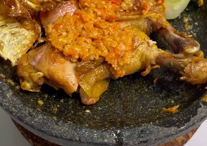 Resep 28 Ayam Geprek Ala Pak Gembus Oleh Fandy Wand Cookpad