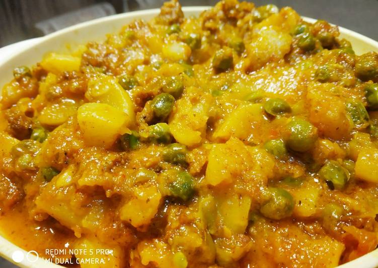 Steps to Prepare Quick Masala warri, shalgam and peas