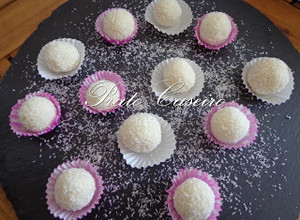 Foto de Kisses de bombons Raffaello para o Natal