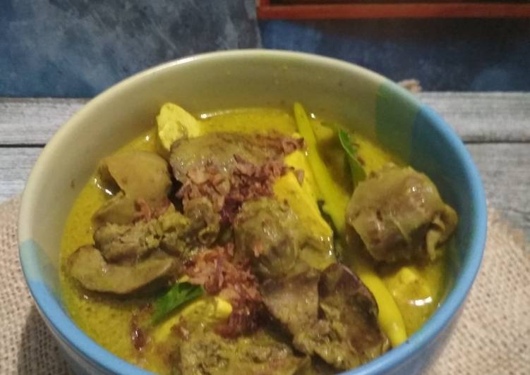 Ati Ampela Ayam Bumbu Opor