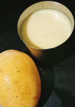 आमरस (aamras recipe in Hindi) रेसिपी मुख्य फोटो