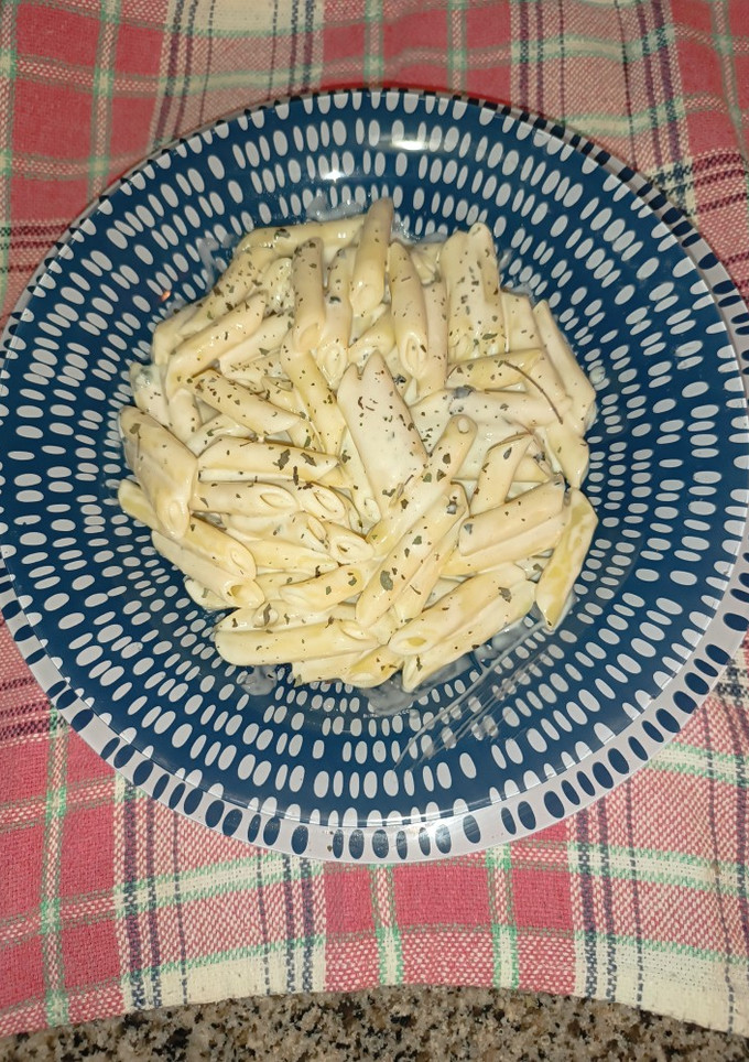 Una foto de Macarrones al roquefort