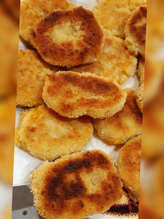 Una foto de Croquetas de puré mixto