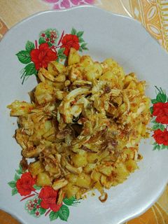 Foto resep Sambal Goreng Kentang Ayam Suwir