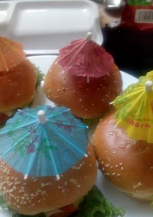A picture of Chicken Fillet Burgers.