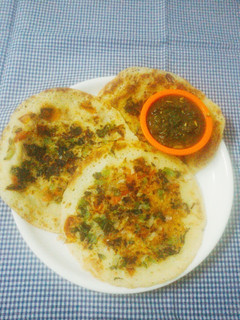 A picture of Instant rava uttappam.