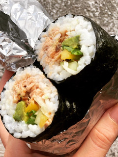 Una foto de Burrito sushi 🌯🍙