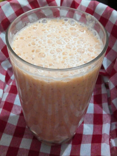 Una foto de Jugo de frutas para alegrar el día 😉