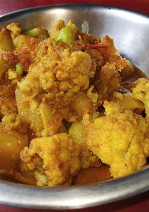 ফুলকপির রোস্ট(foolkopir roast recipe in bengali) রেসিপির প্রধান ছবি